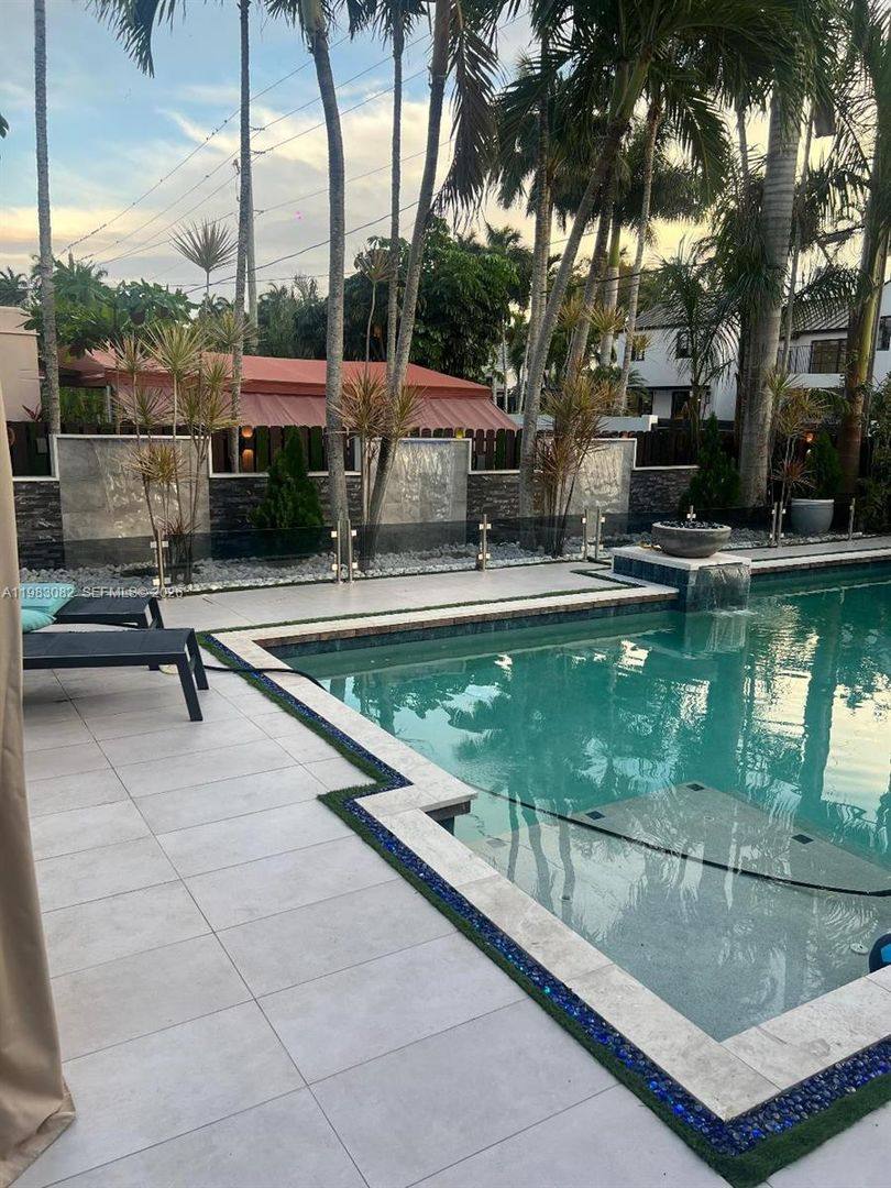 House for rent at 1430 Polk St, Hollywood, FL 33020