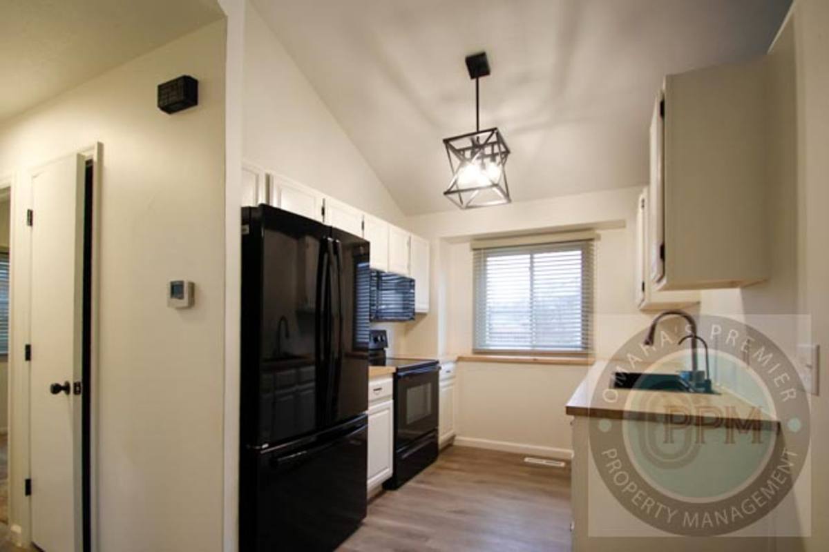 House for rent at 7106 S 145 St, Omaha, NE 68138