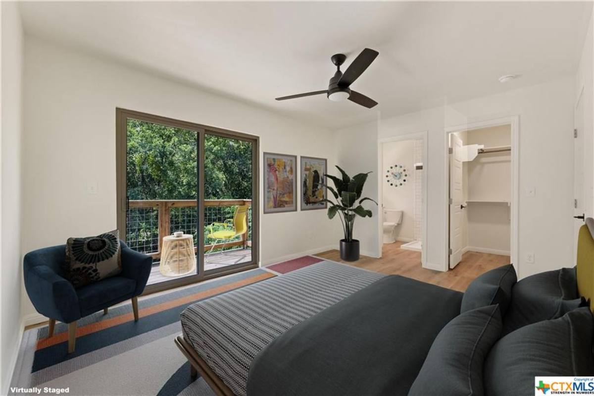 Townhouse for rent at 315 Mill St, San Marcos, TX 78666