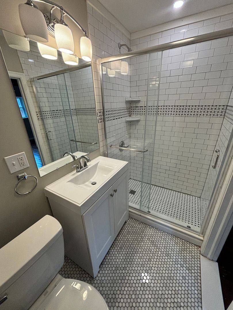 Apartment for rent at 501 Montgomery Ave, North Wales, PA 19454