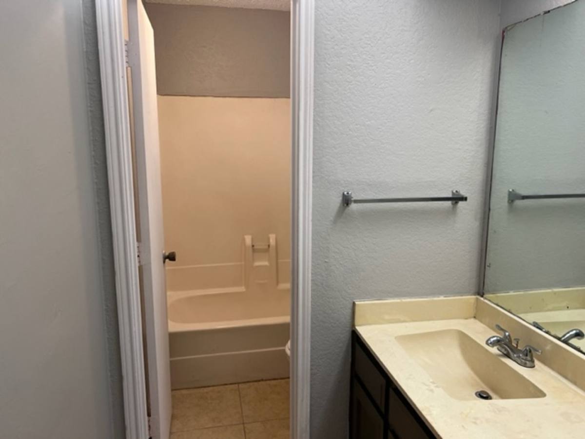 House for rent at 1712 San Rafael St, Fort Worth, TX 76134