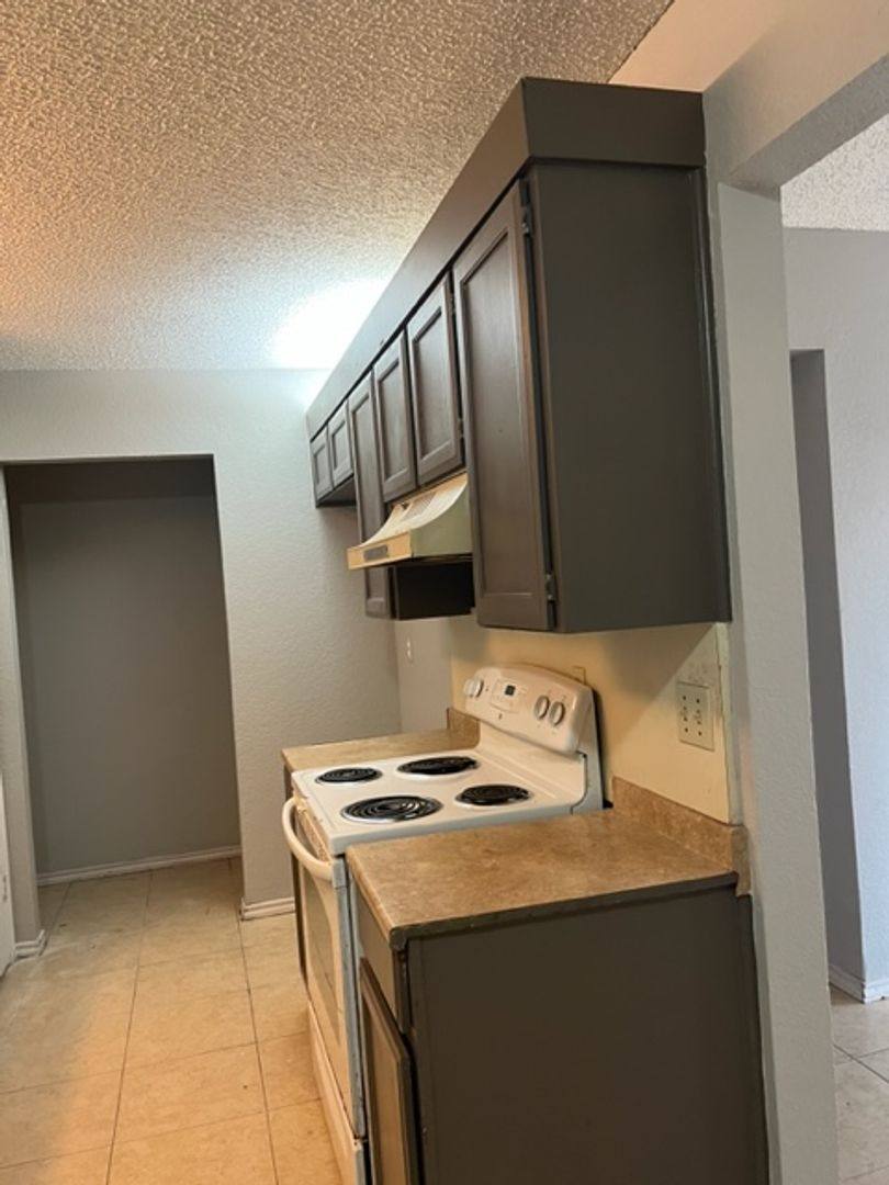 House for rent at 1712 San Rafael St, Fort Worth, TX 76134