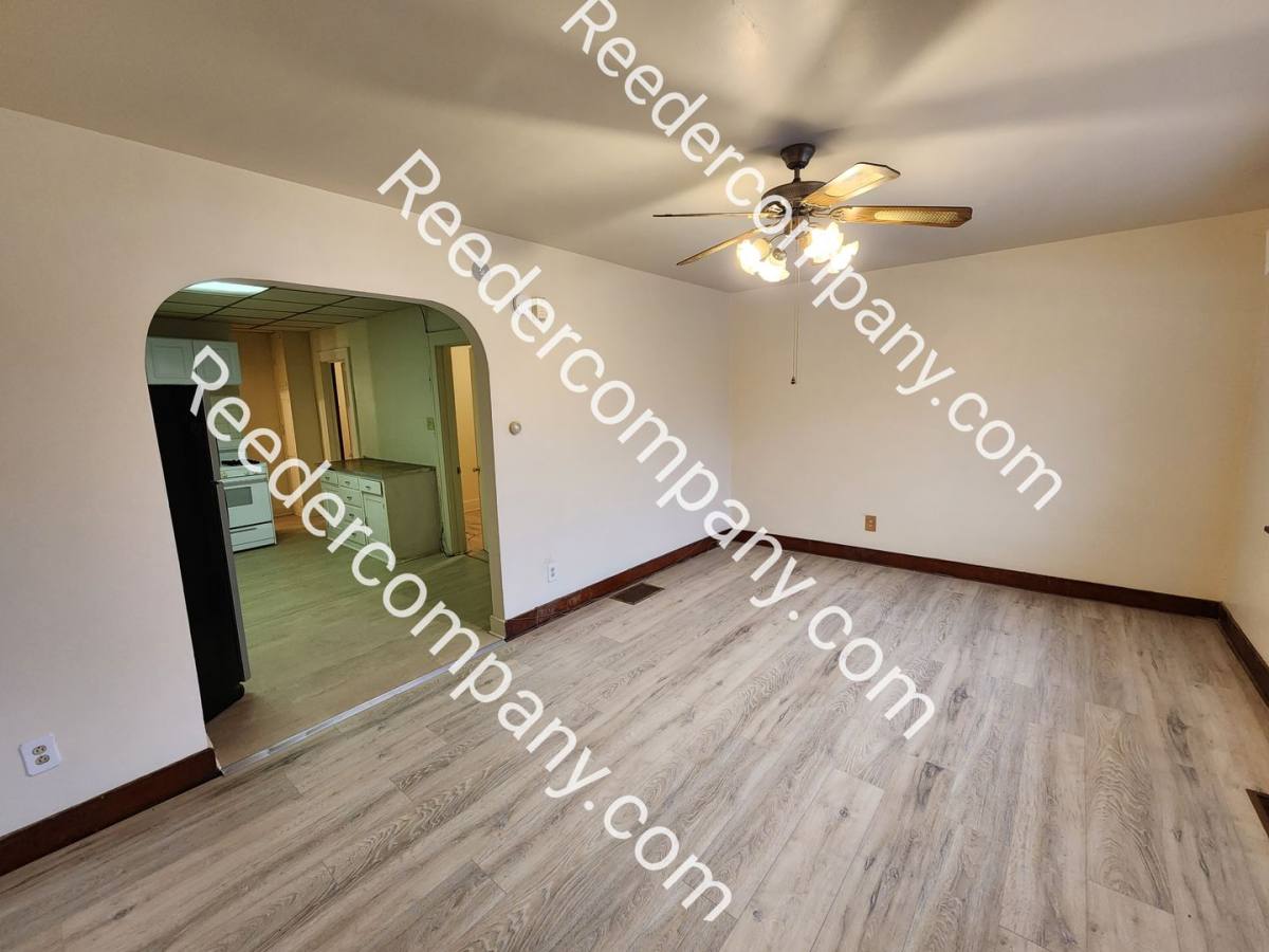 Apartment for rent at 5008 Baring Ave, East Chicago, IN 46312