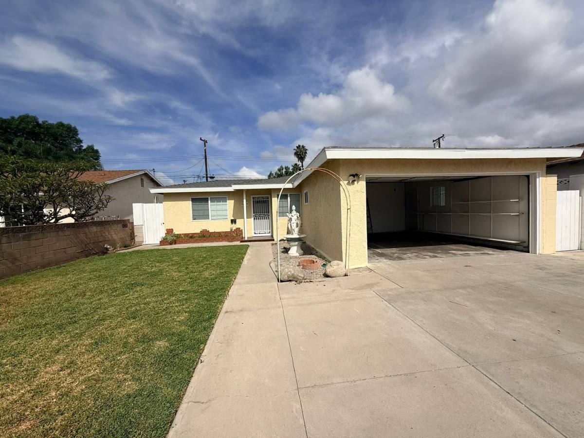 House for rent at 3245 Stichman Ave, Baldwin Park, CA 91706