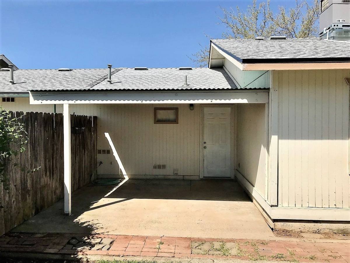 House for rent at 1970 Spruce Circle, Anderson, CA 96007