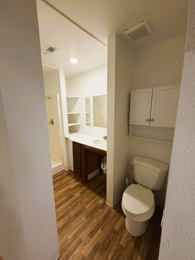 Apartment for rent at 265 N Oregon St, Ontario, OR 97914