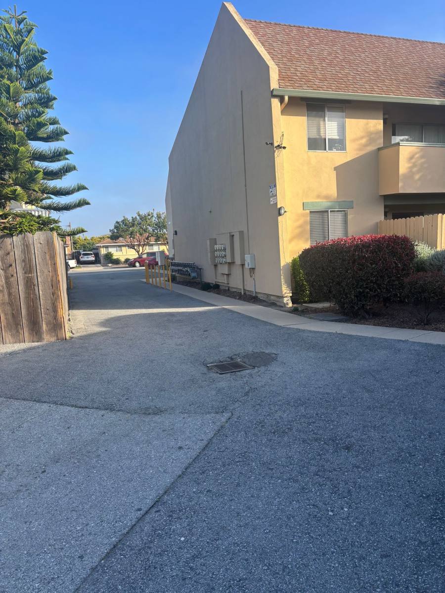 Apartment for rent at 633 Archer 646 Central Ave, Salinas, CA 93901