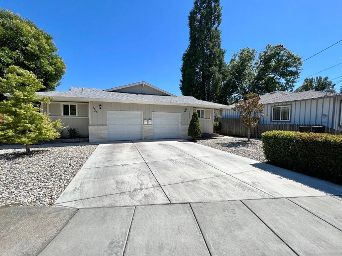 Apartment for rent at 1751-1753 E St, Napa, CA 94558
