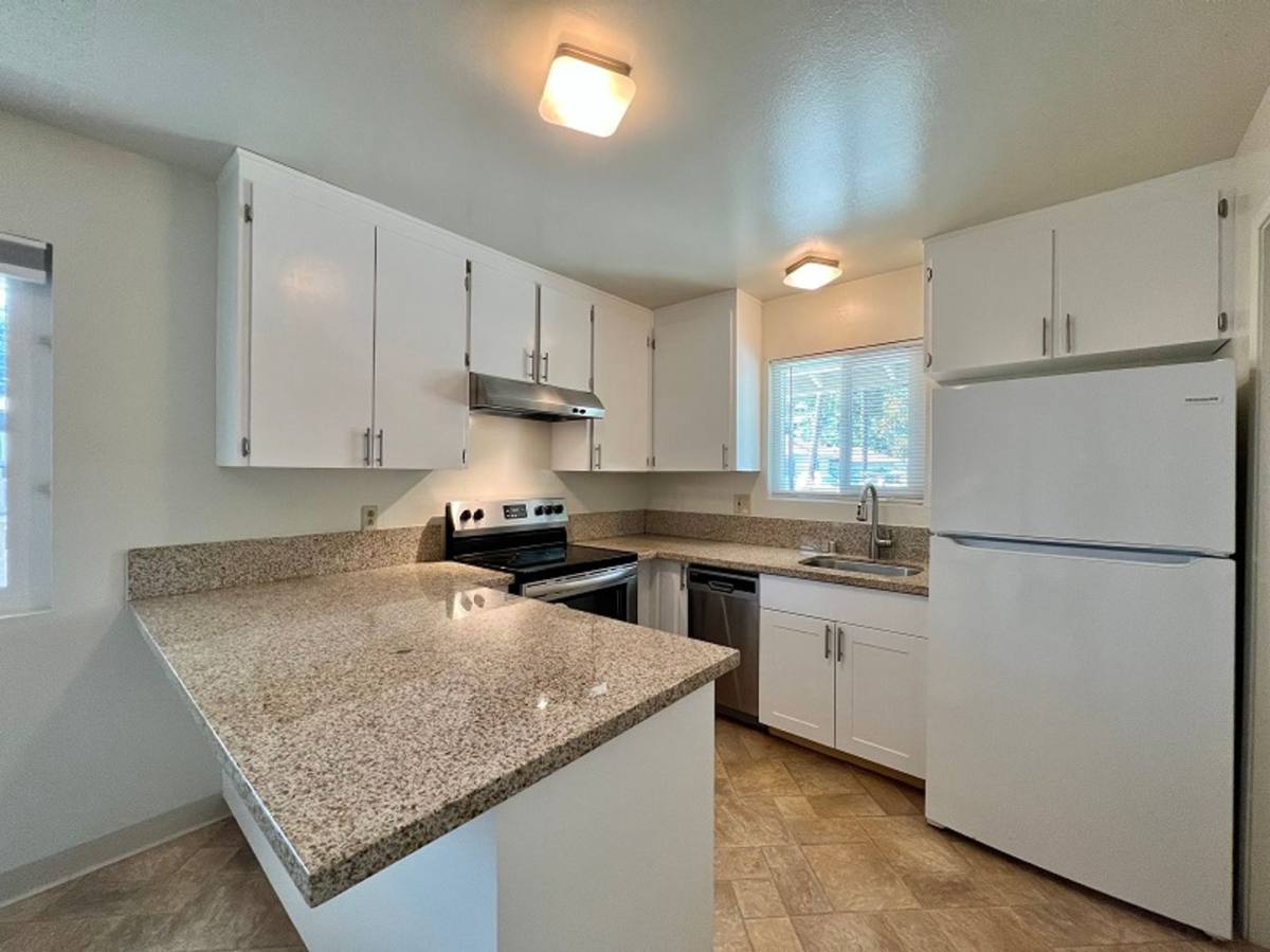 Apartment for rent at 1751-1753 E St, Napa, CA 94558