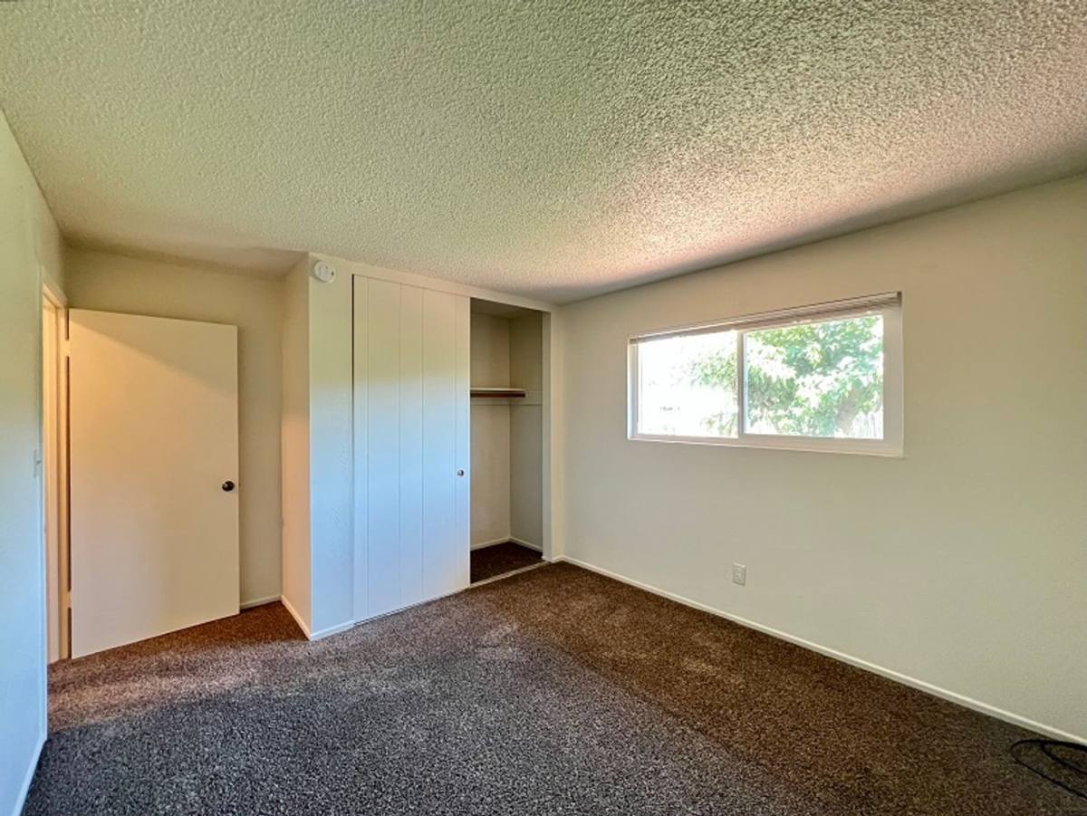 Apartment for rent at 1751-1753 E St, Napa, CA 94558