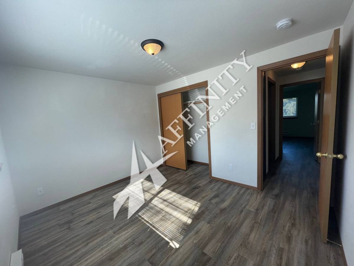 Apartment for rent at 4016 84th St E, Tacoma, WA 98446