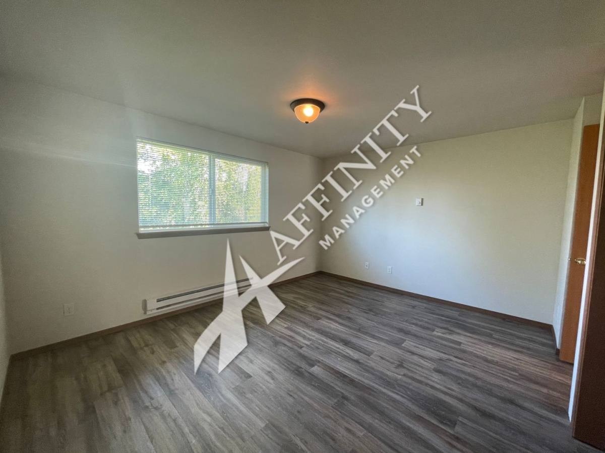 Apartment for rent at 4016 84th St E, Tacoma, WA 98446