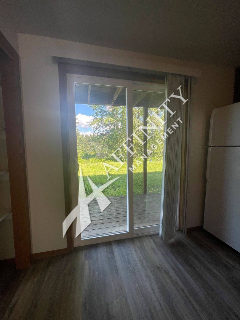 Apartment for rent at 4016 84th St E, Tacoma, WA 98446