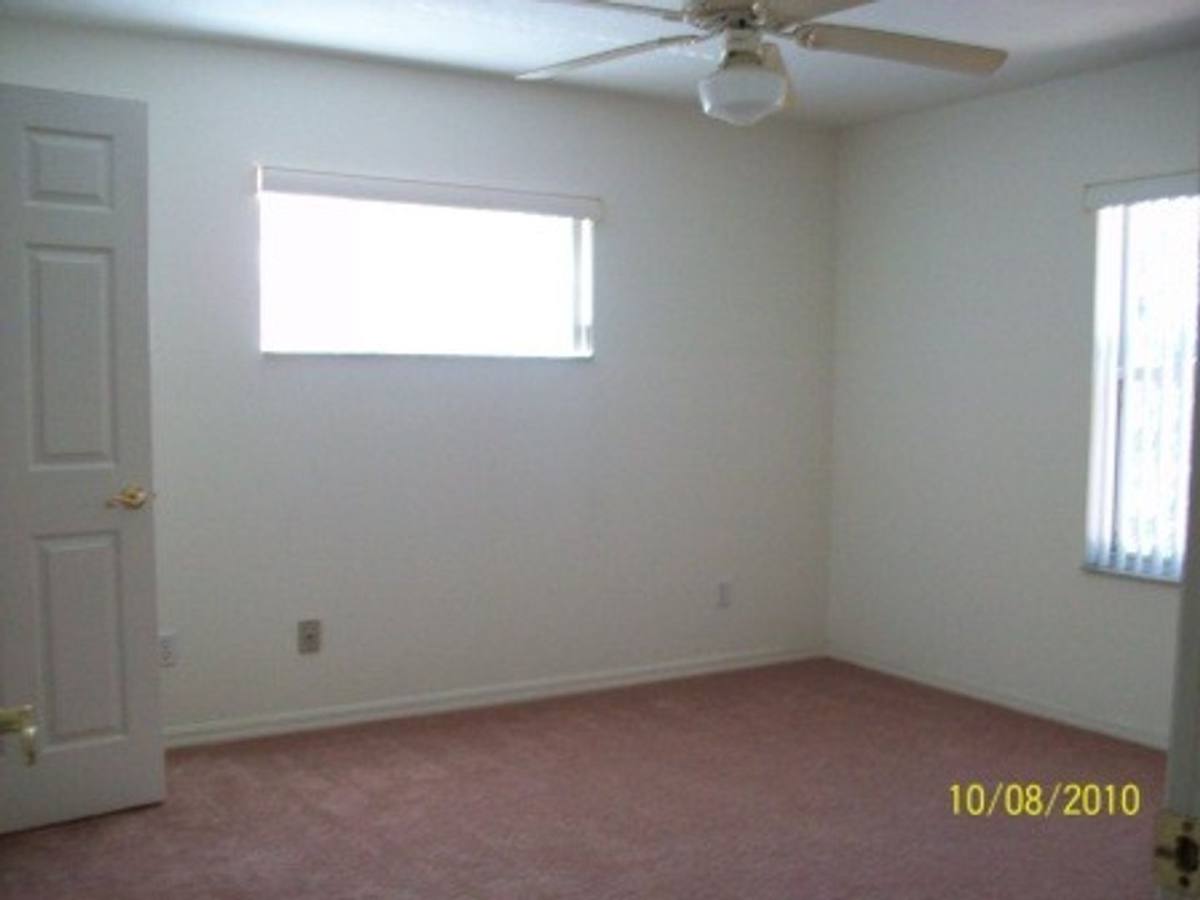 House for rent at 1471 E St James Lp, Inverness, FL 34453