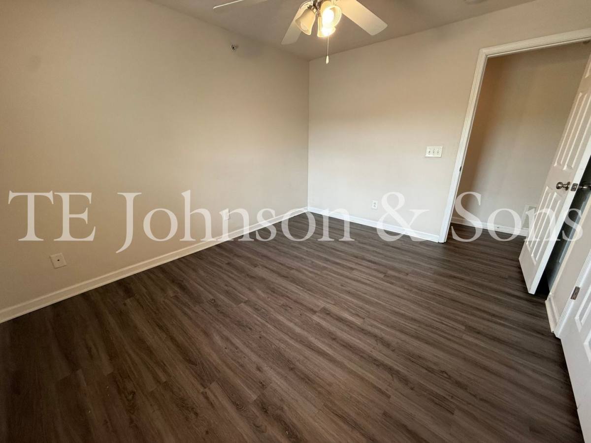 Condo for rent at 3761-301 Holmes Creek Place, Winston Salem, NC 27127