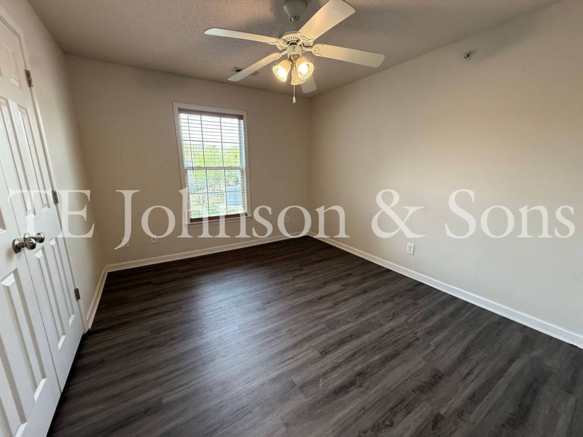 Condo for rent at 3761-301 Holmes Creek Place, Winston Salem, NC 27127