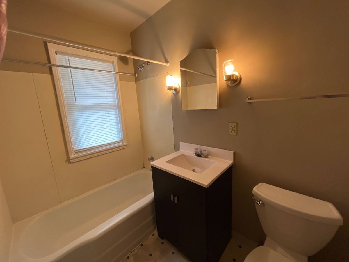 Apartment for rent at 468 Herschel St, Saint Paul, MN 55104