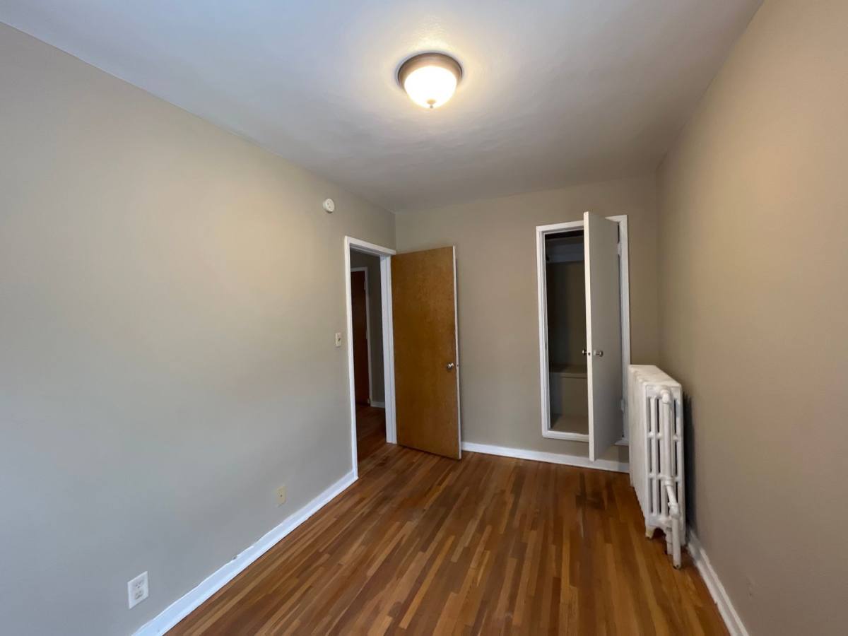 Apartment for rent at 468 Herschel St, Saint Paul, MN 55104