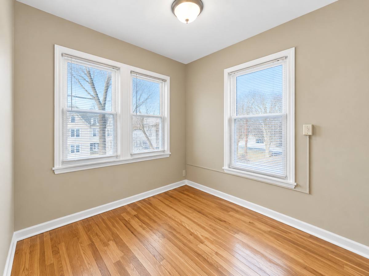 468 Herschel St, St. Paul, MN 55104 - Apartment for Rent - Image 8