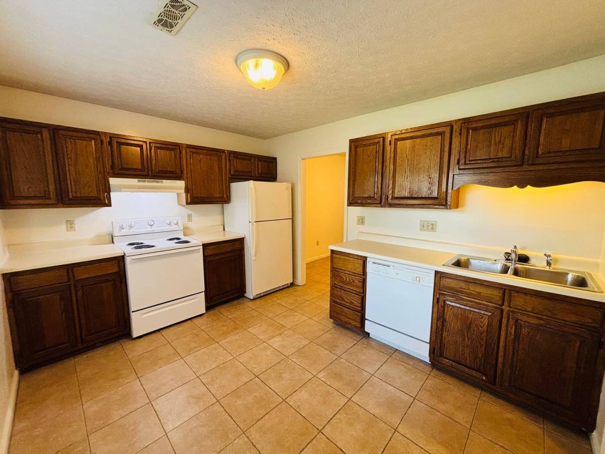 Townhouse for rent at 1710 Emerald St, Blacksburg, VA 24060