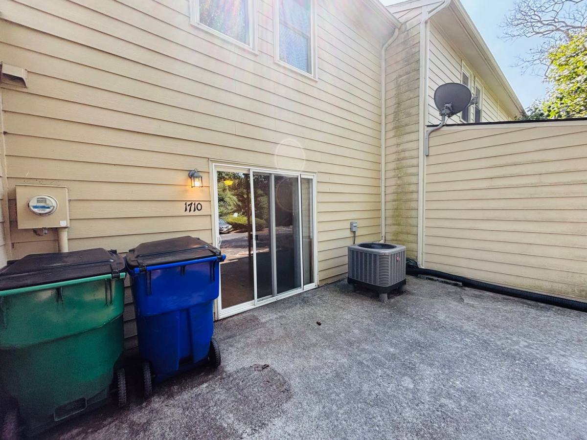 Townhouse for rent at 1710 Emerald St, Blacksburg, VA 24060