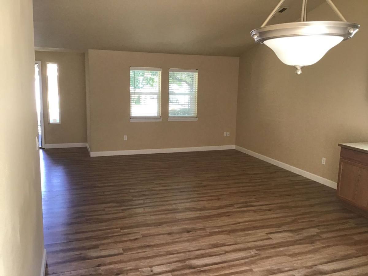 House for rent at 20087 Mount Hope Lane, Bend, OR 97702