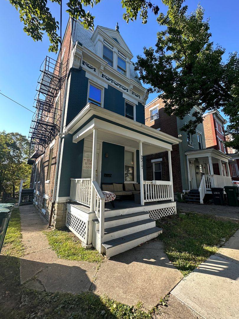 House for rent at 2317 Flora St, Cincinnati, OH 45219