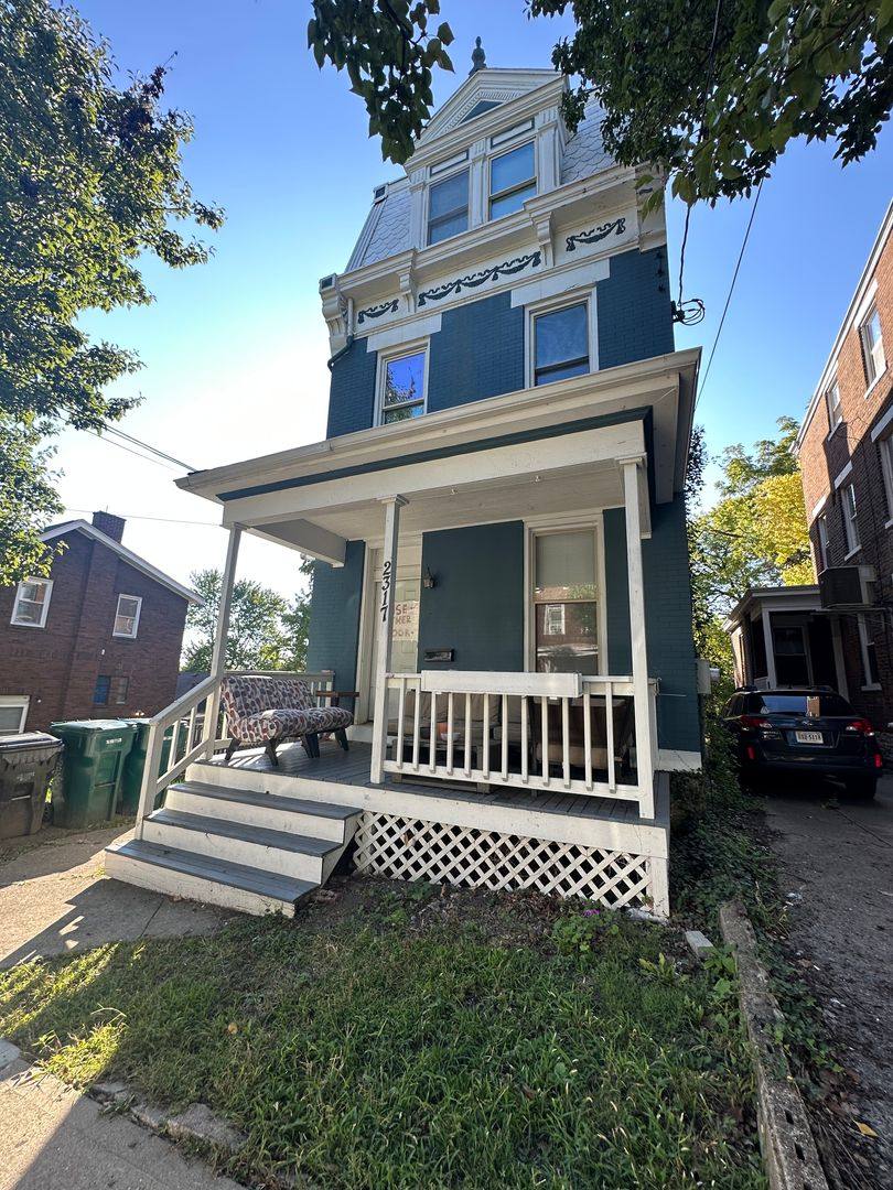 House for rent at 2317 Flora St, Cincinnati, OH 45219