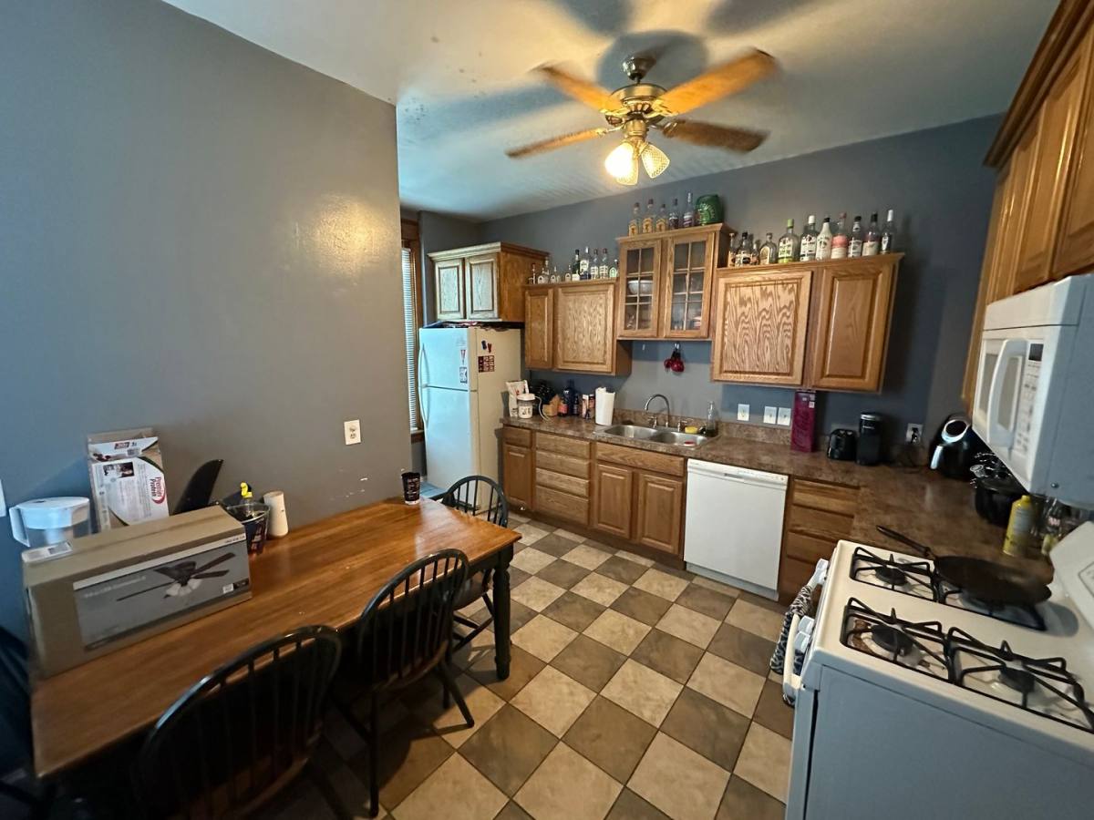 House for rent at 2317 Flora St, Cincinnati, OH 45219