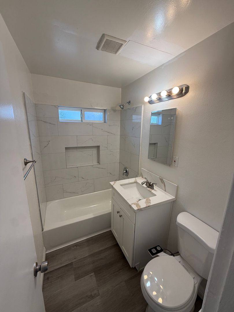 Apartment for rent at 6979-85 Lisbon St, San Diego, CA 92114