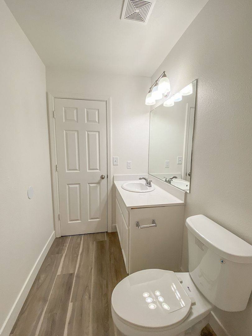 Apartment for rent at 480-490 Posada Way, Chico, CA 95973