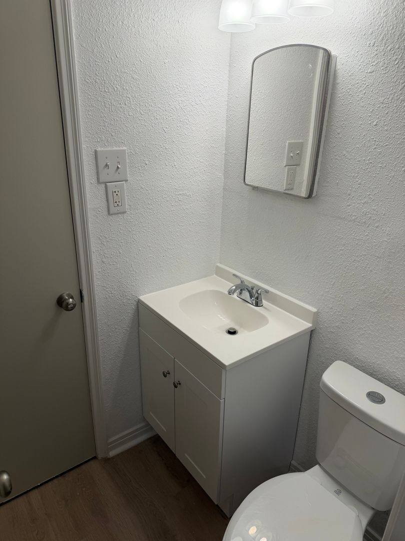 House for rent at 112 SW Murphy Rd, Burleson, TX 76028