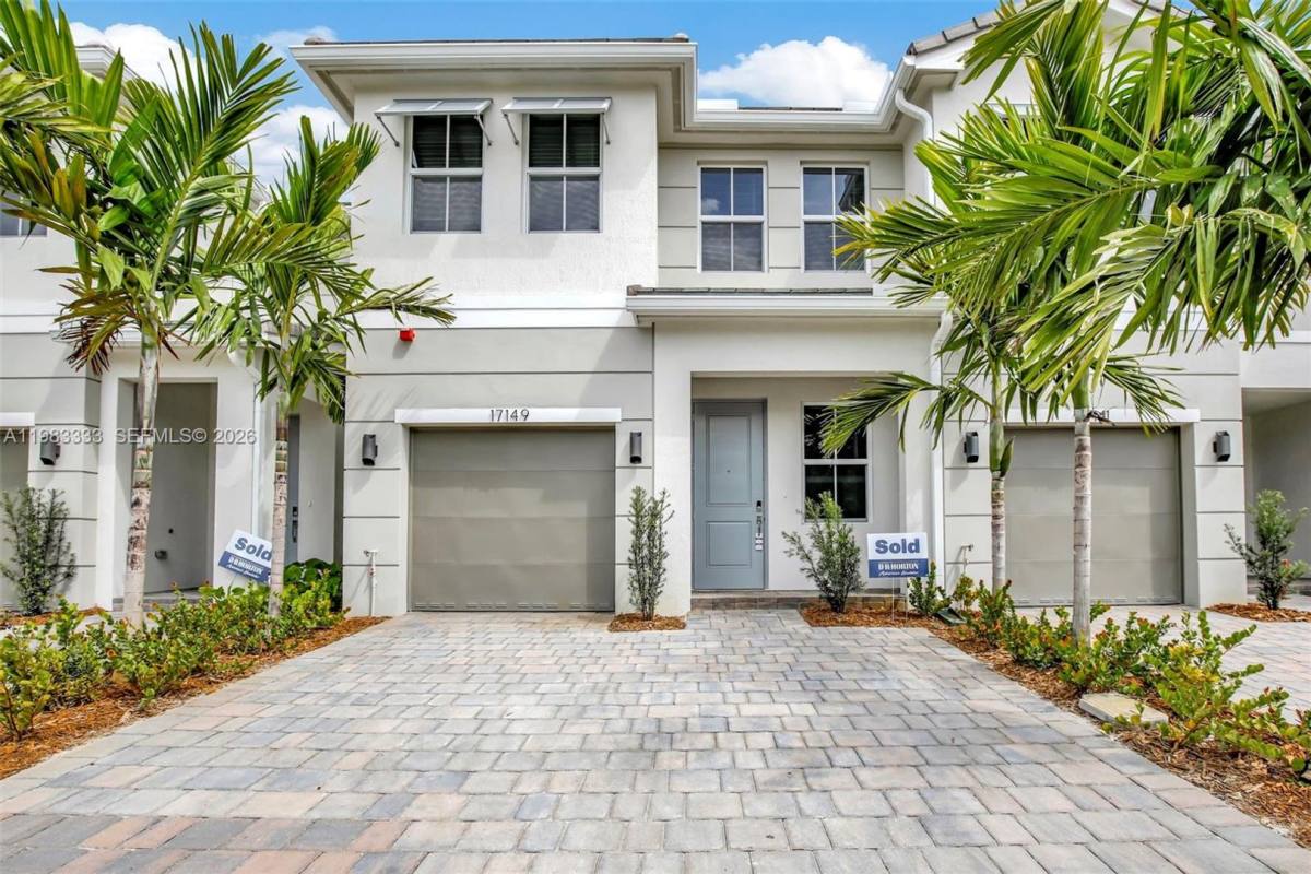 Townhouse for rent at 17149 SW 1st St, Hollywood, FL 33027