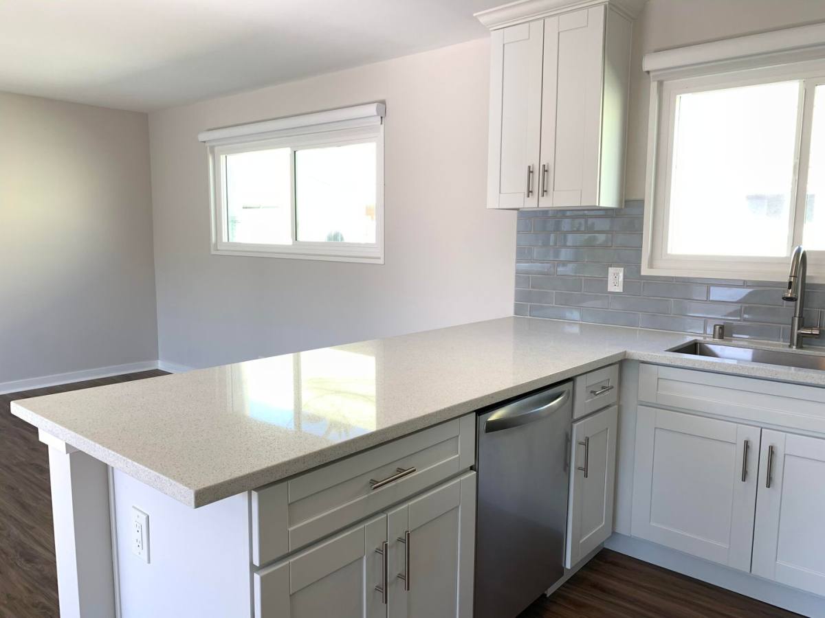 Apartment for rent at 1323 11th St, Santa Monica, CA 90401