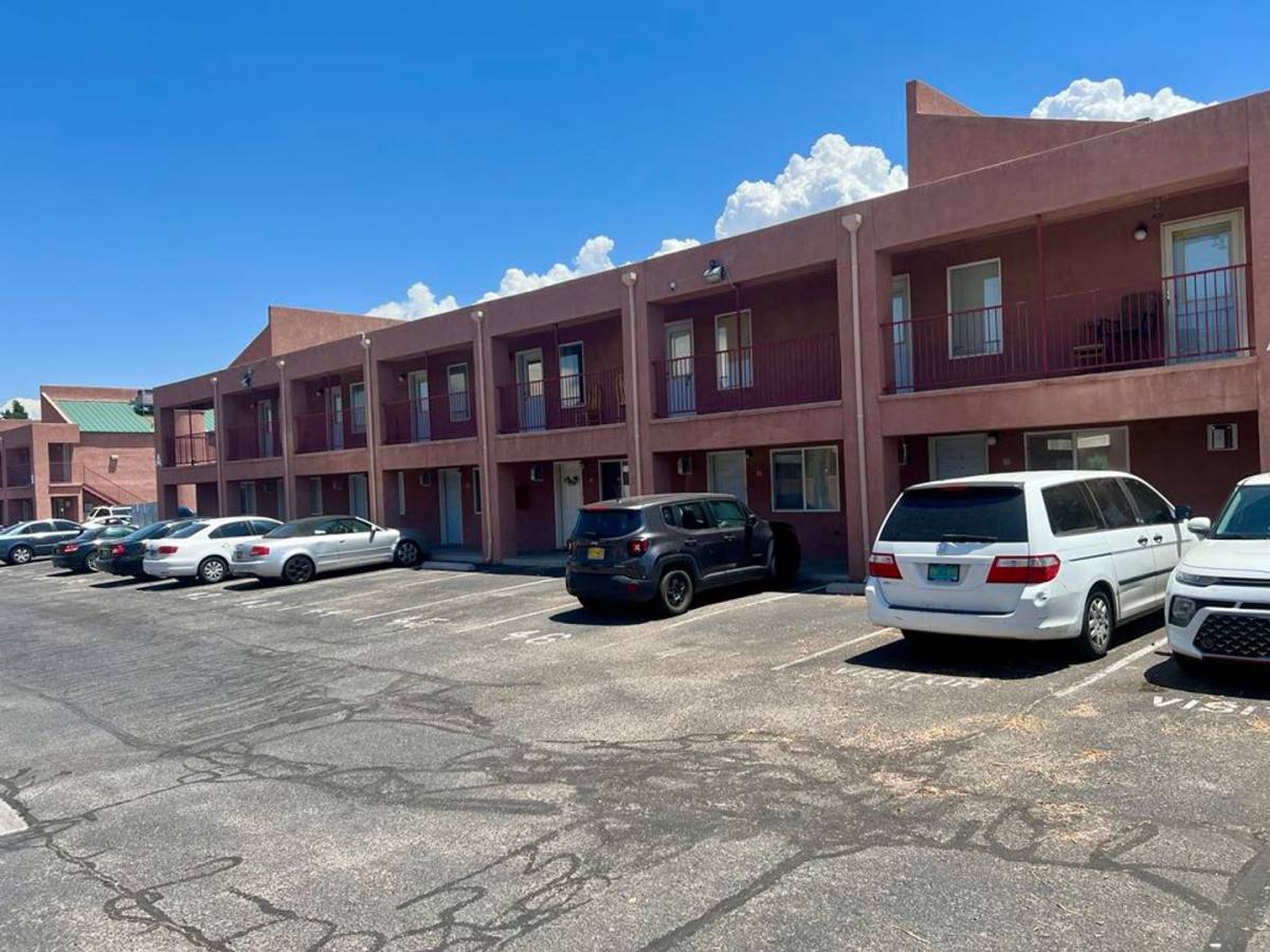 Apartment for rent at 5500 Copper Ave NE, Albuquerque, NM 87108