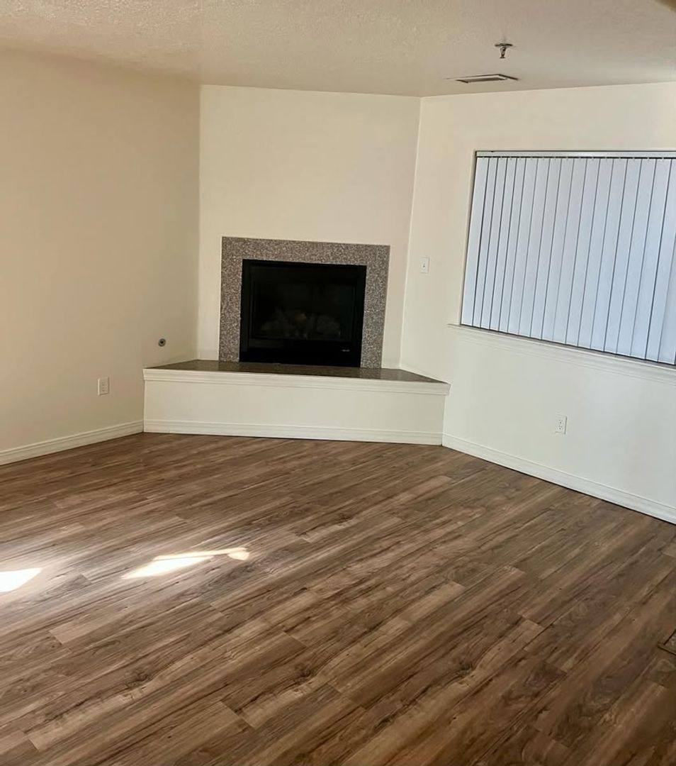 Apartment for rent at 5500 Copper Ave NE, Albuquerque, NM 87108