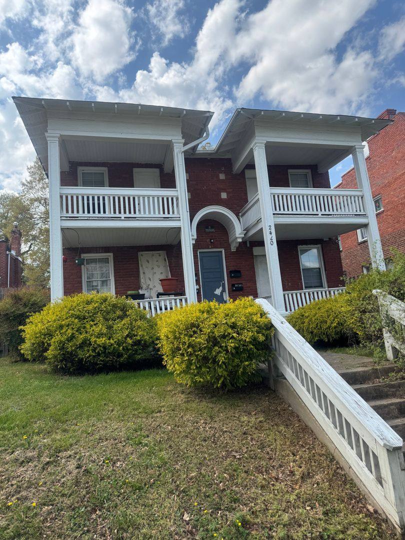Apartment for rent at 2420 Barton Ave, Richmond, VA 23222