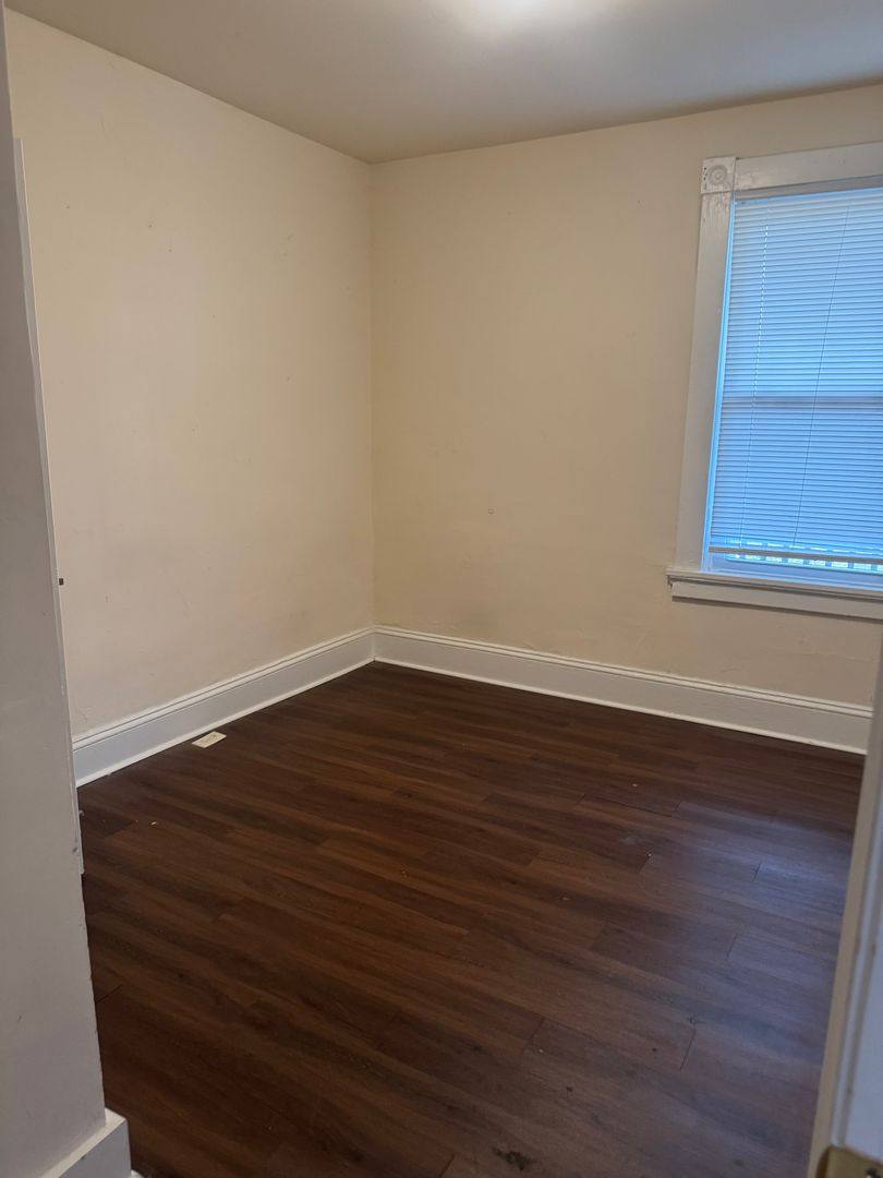 Apartment for rent at 2420 Barton Ave, Richmond, VA 23222
