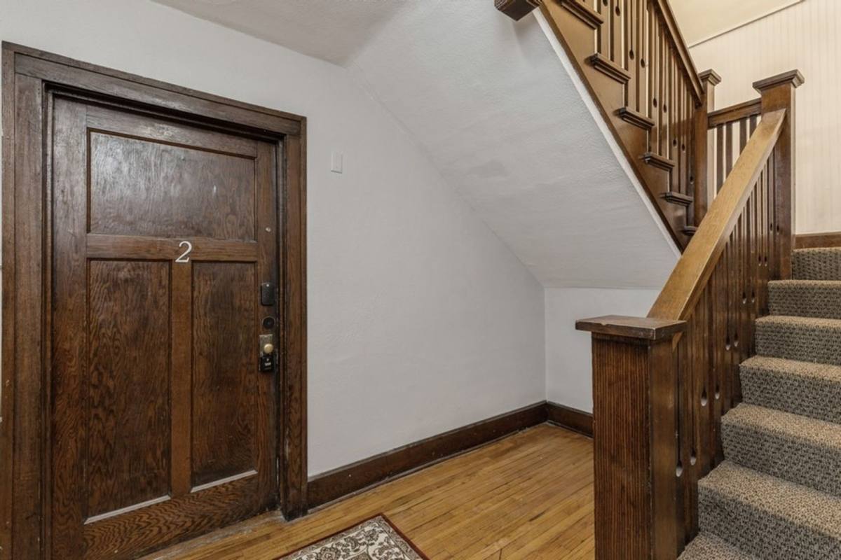 Apartment for rent at 4023 University Ave, Des Moines, IA 50311