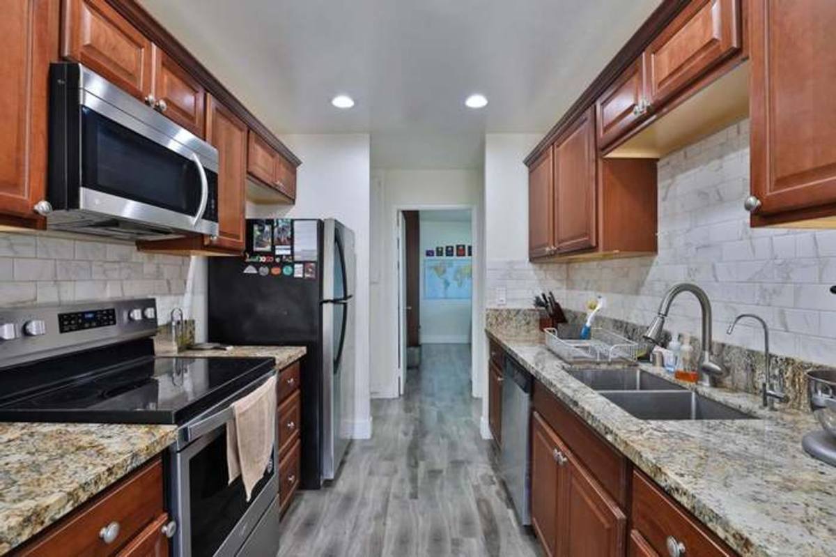 Condo for rent at 3590 Arey Dr, San Diego, CA 92154