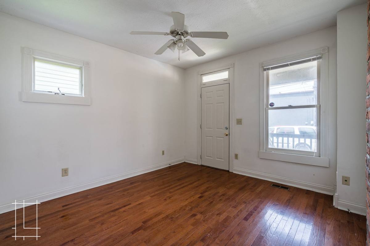 Apartment for rent at 193-195 Greenwood Ave, Columbus, OH 43201