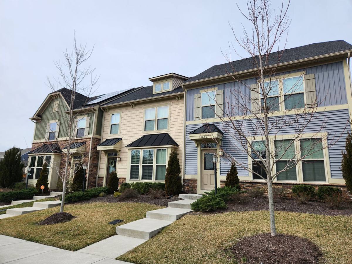 Townhouse for rent at 16636 Thornapple Run, Moseley, VA 23120