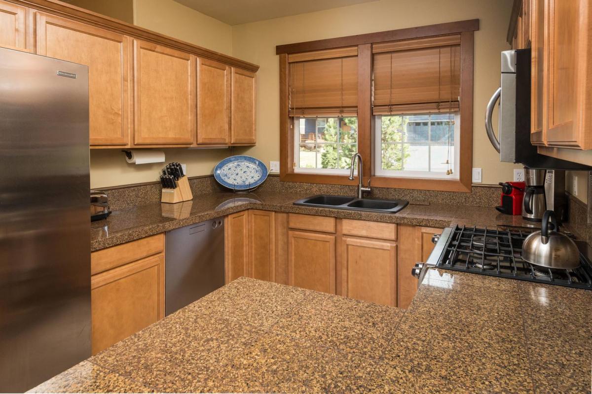 House for rent at 19470 Brookside Way, Bend, OR 97702