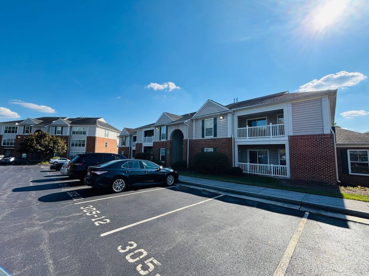 Condo for rent at 305 N Knollwood Dr, Blacksburg, VA 24060