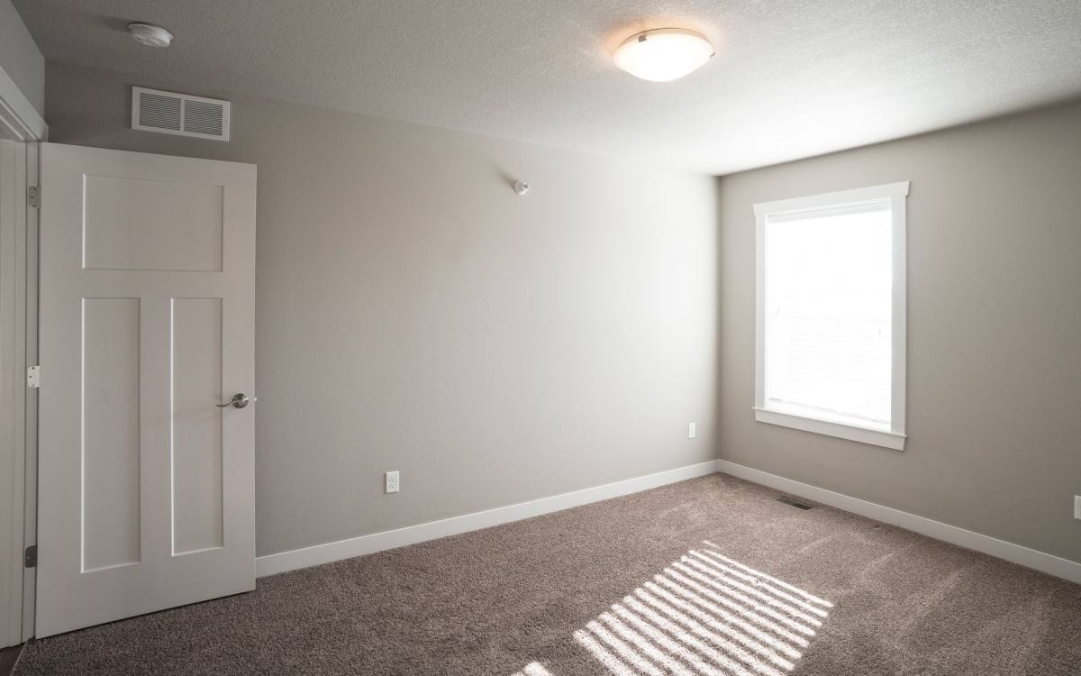 Townhouse for rent at 2271 3rd Ave SW, Altoona, IA 50009