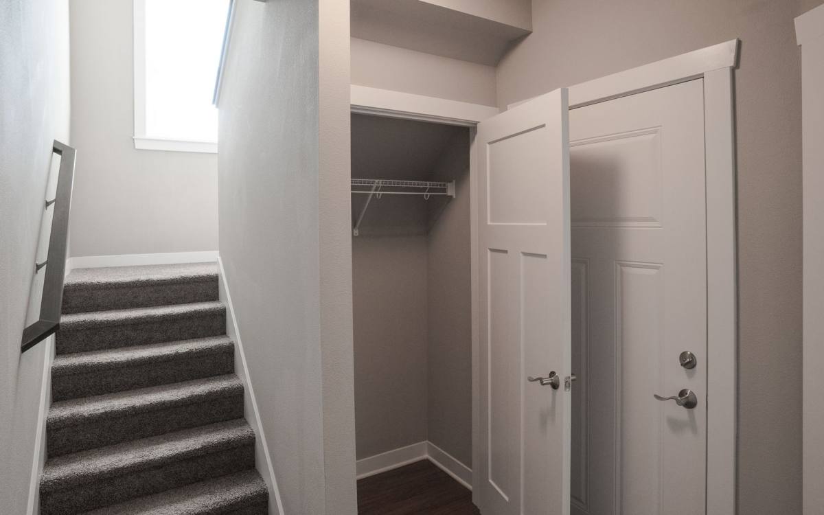 Townhouse for rent at 2271 3rd Ave SW, Altoona, IA 50009