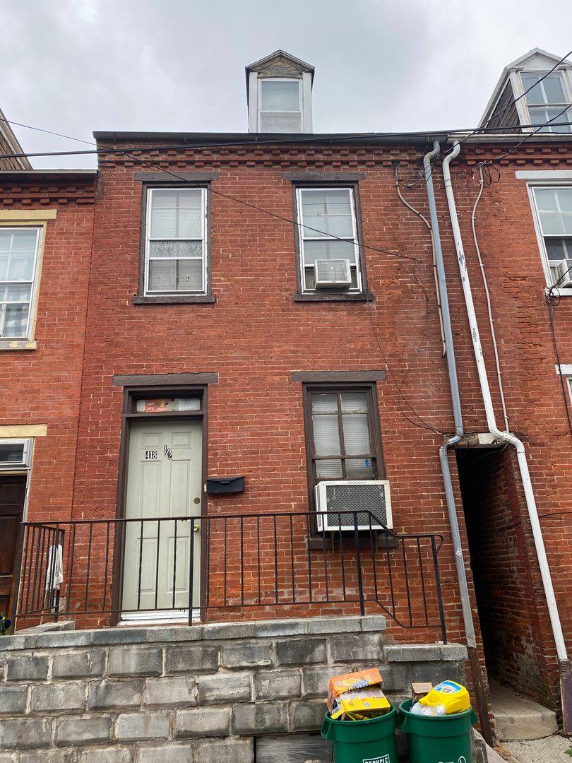 House for rent at 418 1 2 Howard Ave, Lancaster, PA 17602
