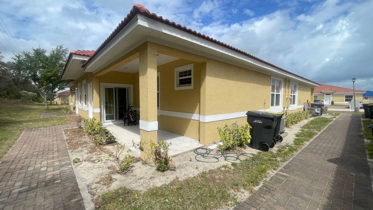 Apartment for rent at 1601 Cumin Dr, Kissimmee, FL 34759