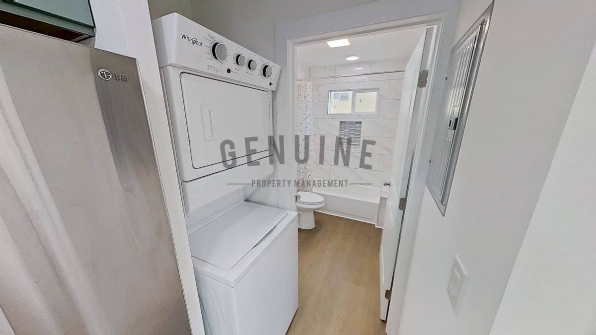 Apartment for rent at 8134 Poinsettia Dr, Buena Park, CA 90620