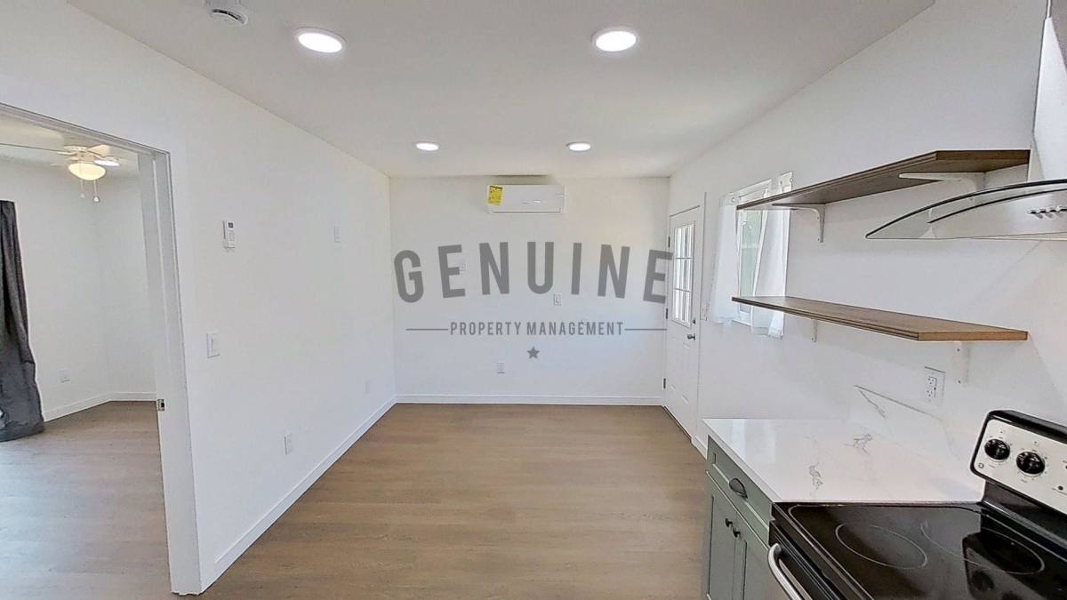 Apartment for rent at 8134 Poinsettia Dr, Buena Park, CA 90620
